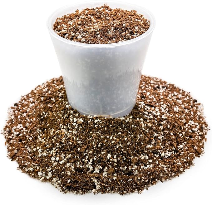 Gardenera Professional Carnivorous Plant Soil - Ready to Use for Venus Flytraps, Sundews, Pitcher Plants, Butterworts | Peat Moss, Coco Coir, Perlite - 4 Quart Bag