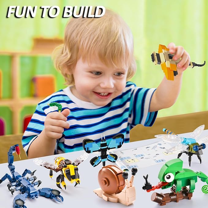 Insects Collection Building Set for Kids, 10 Packs Bug Building Blocks, Animals Insect Bug Toys, Party Favors Ideal Gift for Boys Girls 6 8 10 12+ (946PCS)